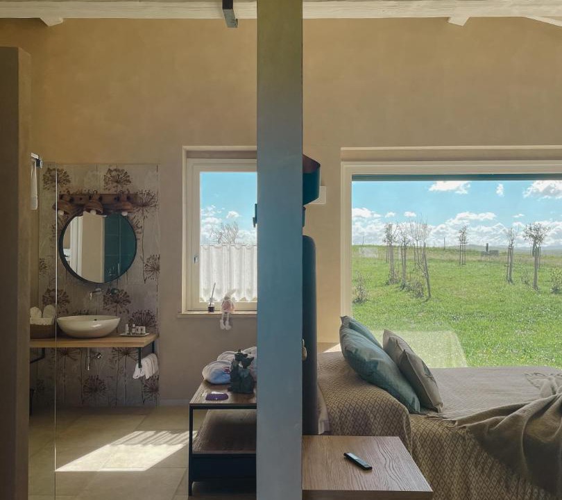 Photo of Others in Tuscania