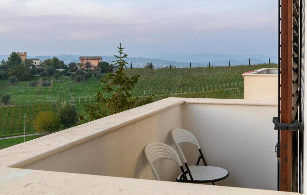Photo of Patio Balcony in Moscufo
