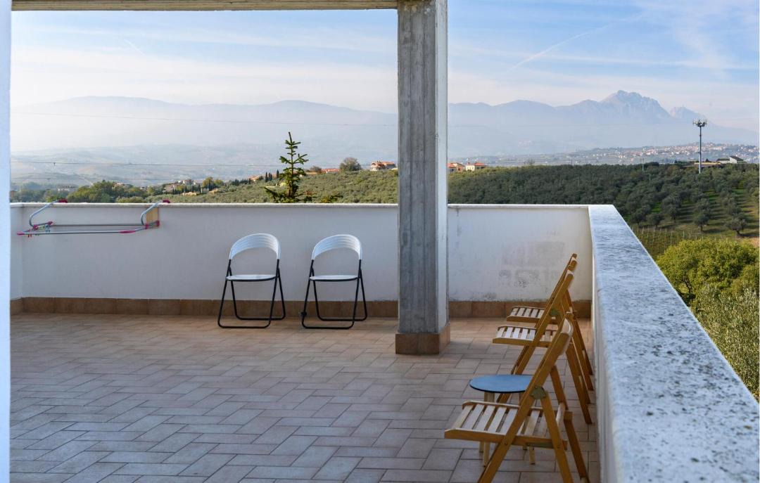 Photo of Patio Balcony in Moscufo
