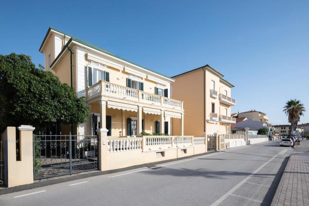 Photo of Others in San Vincenzo