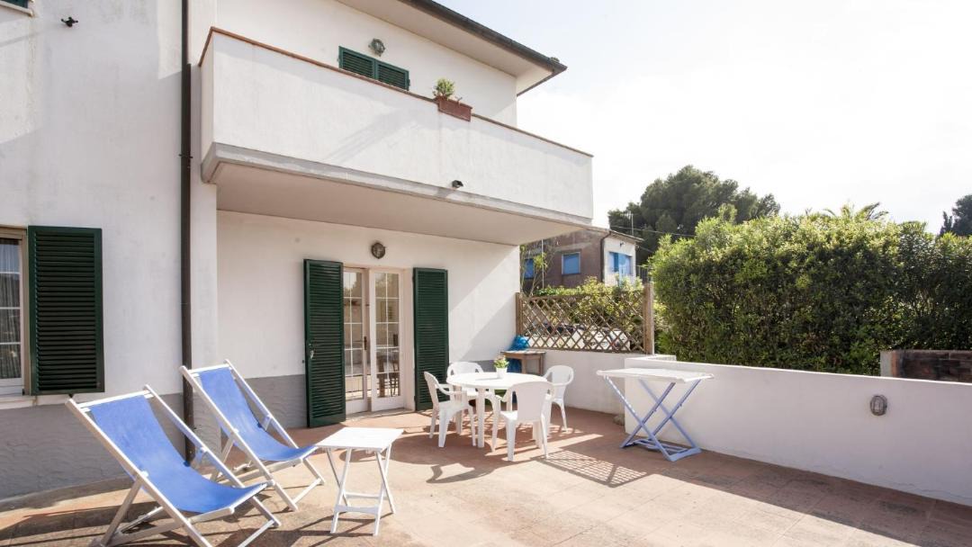 Photo of Others in Lido di Capoliveri