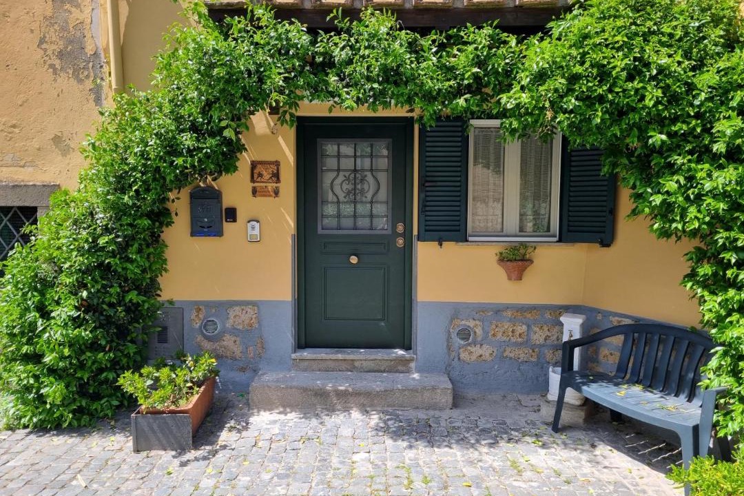 Photo of Others in Tuscania