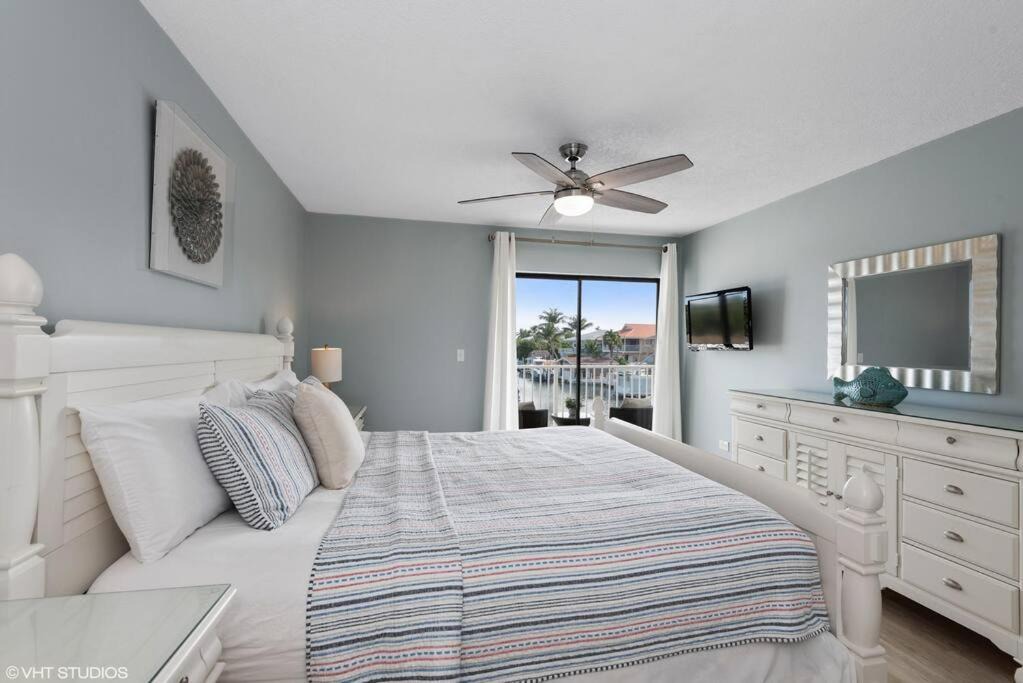 Photo of Bedroom in Key Largo