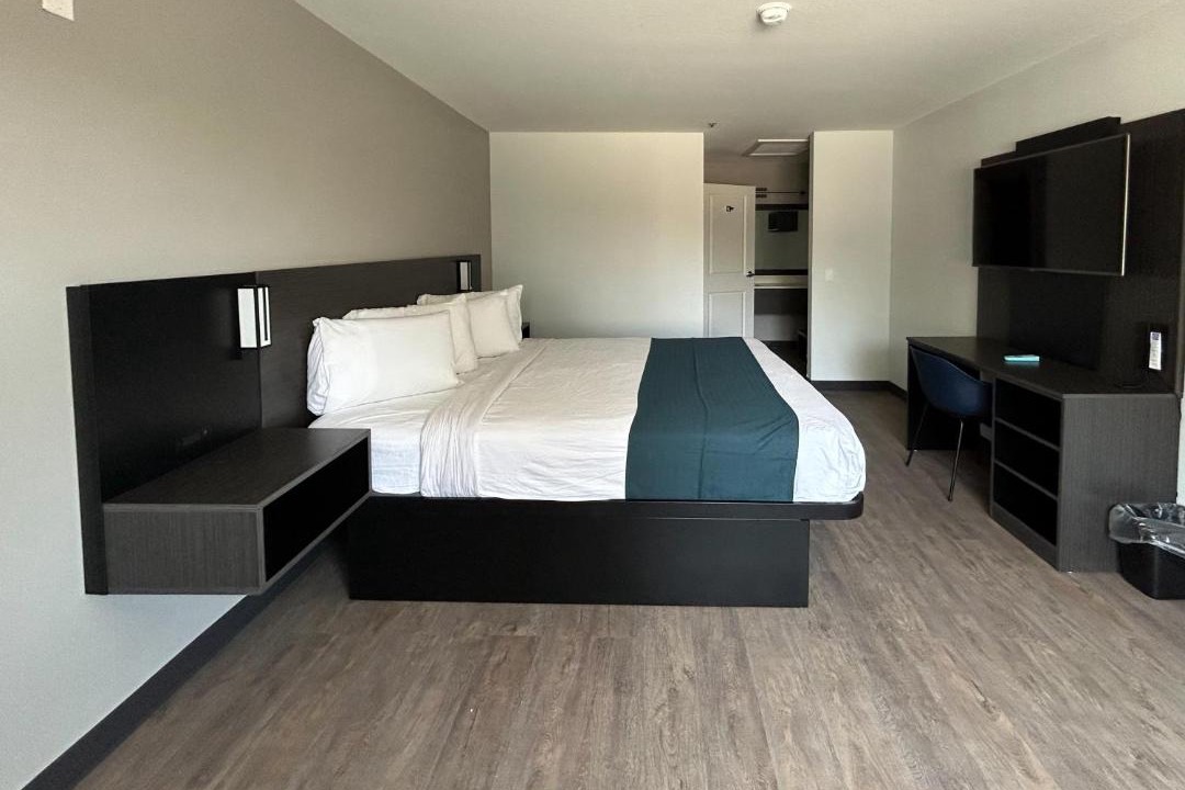 Photo of Bedroom in Lake Elsinore
