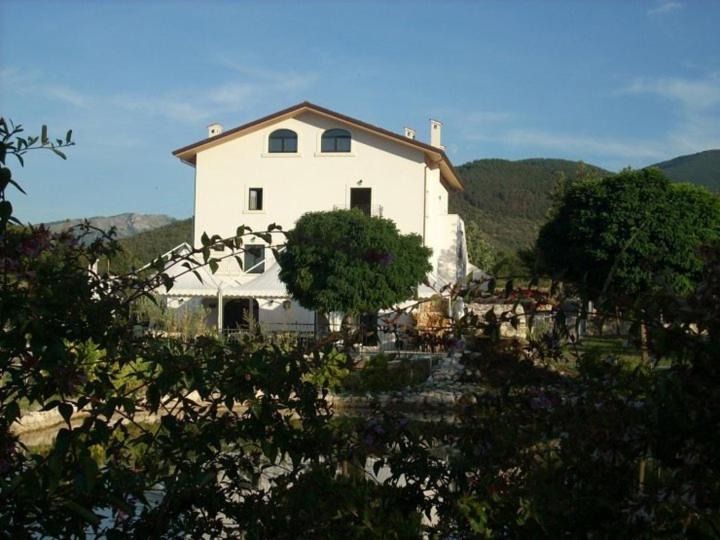Photo of Buildings in Introdacqua
