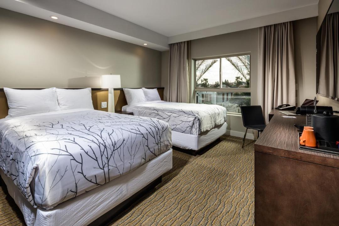 Photo of Bedroom in Pico-Union