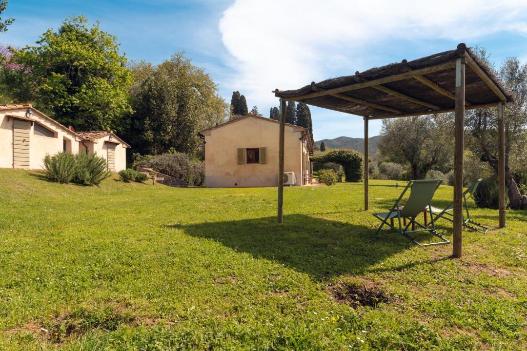 Photo of Others in Bolgheri