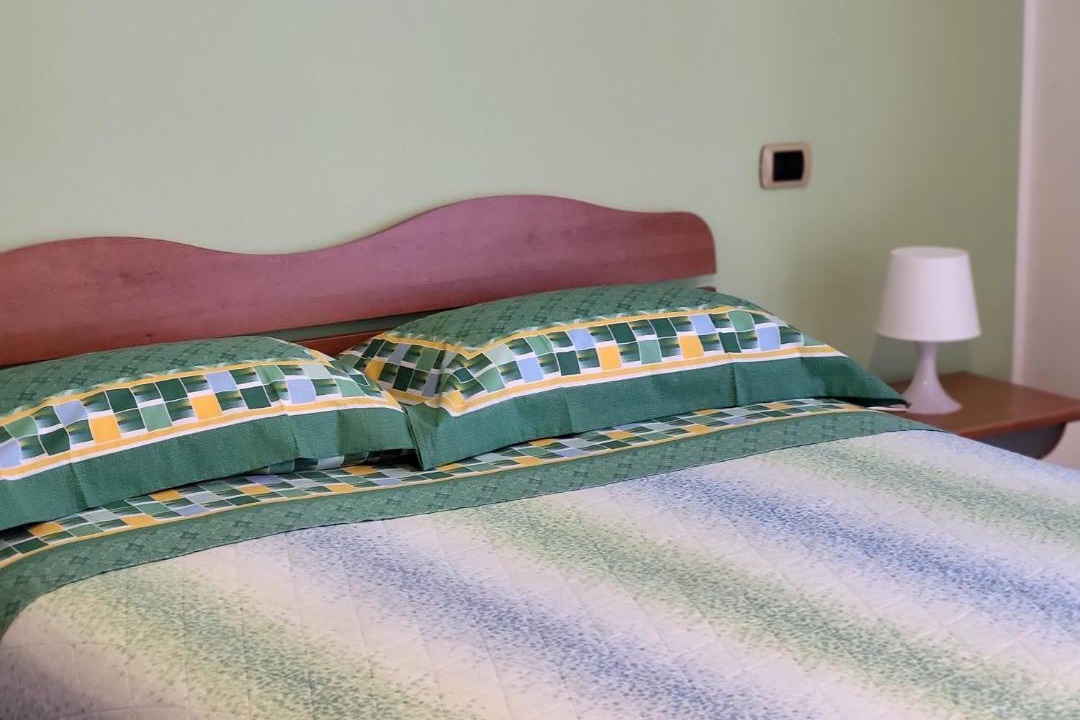 Photo of Bedroom in Tollo