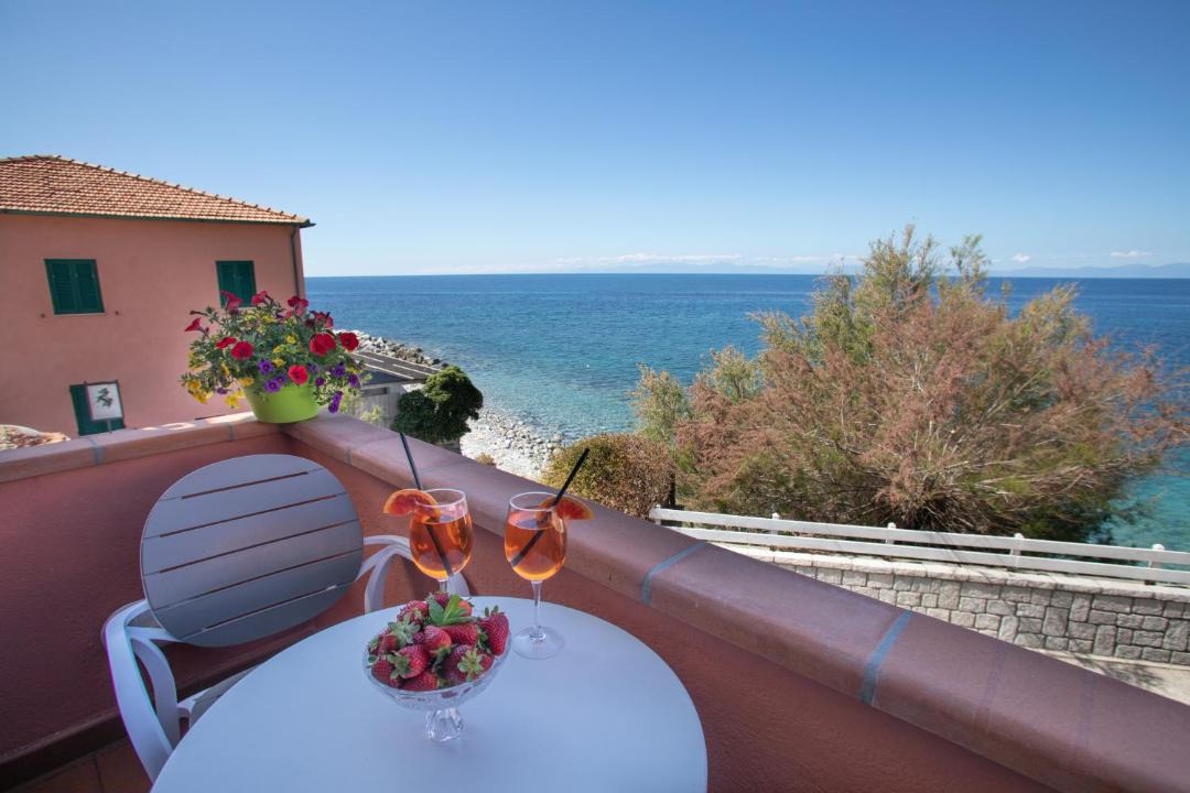 Photo of Patio Balcony in Pomonte