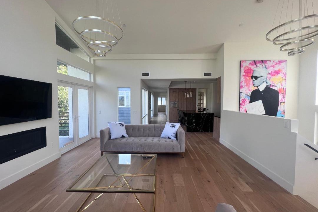 Photo of Livingroom in Silver Lake