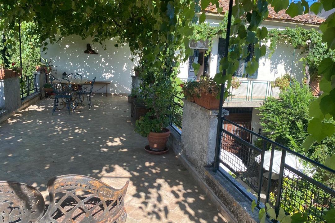 Photo of Others in Tuscania