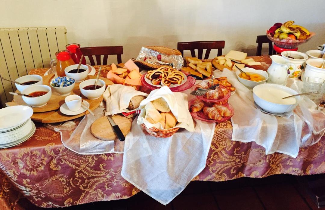 Photo of Others in Sassetta