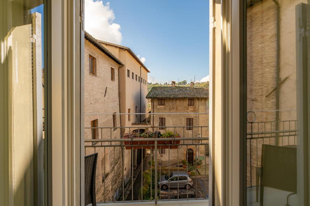 Photo of Others in Spoleto
