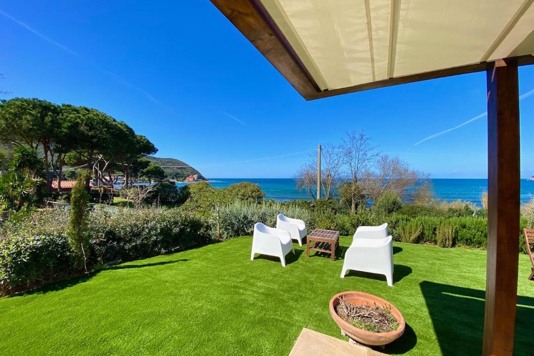 Photo of Others in Baratti