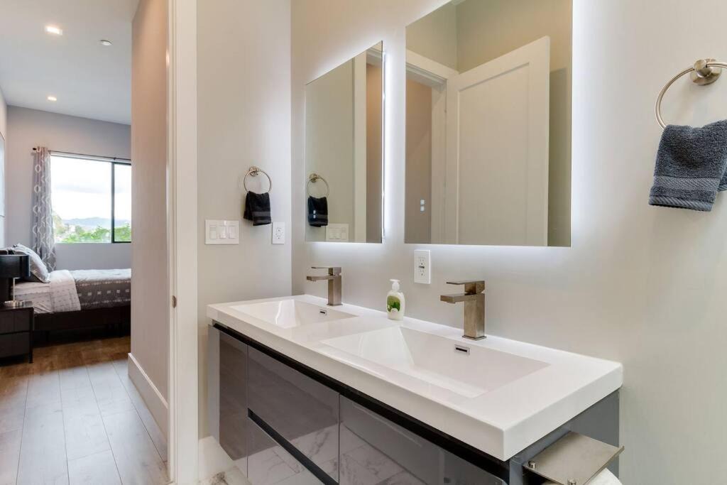 Photo of Bathroom in Mid City