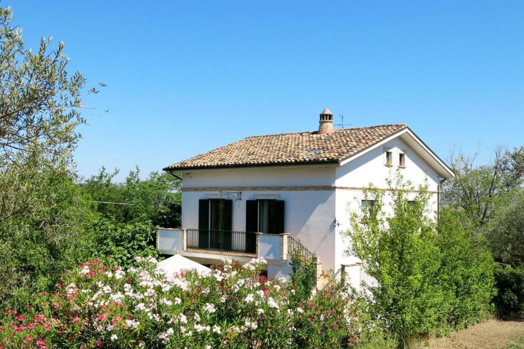 Photo of Buildings in Collecorvino