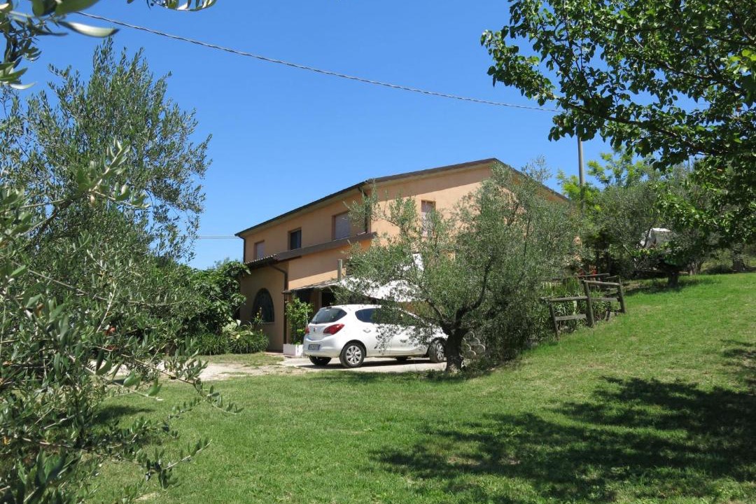 Photo of Buildings in Collecorvino