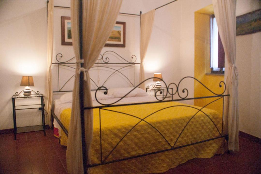 Photo of Bedroom in Radicofani
