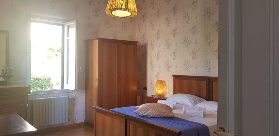 Photo of Bedroom in Cappelle sul Tavo