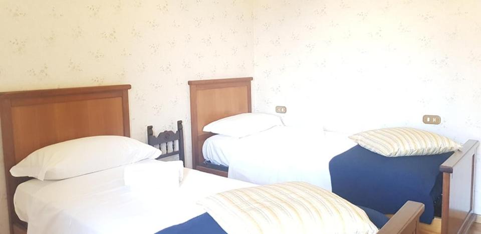 Photo of Bedroom in Cappelle sul Tavo