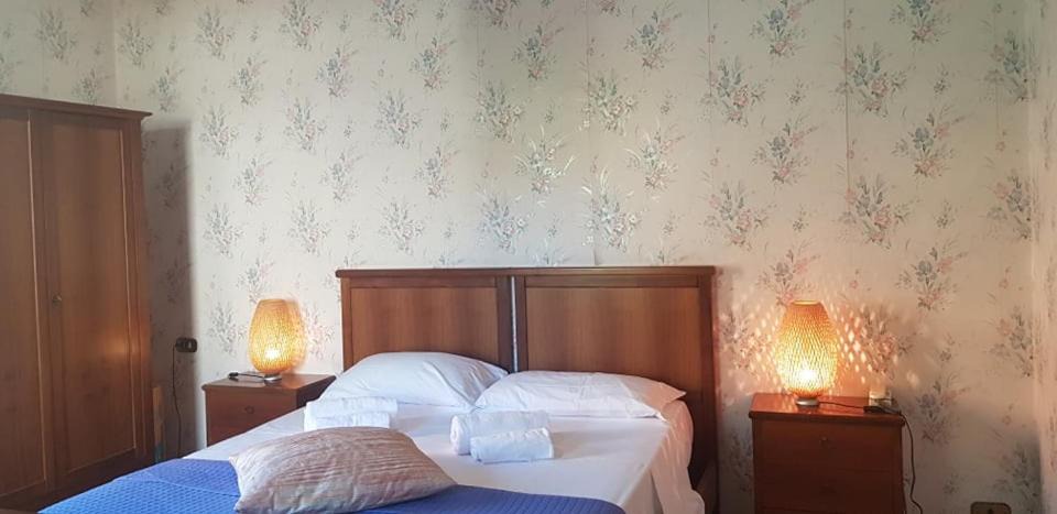 Photo of Bedroom in Cappelle sul Tavo