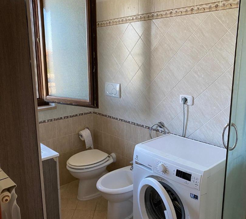 Photo of Bathroom in Capodimonte