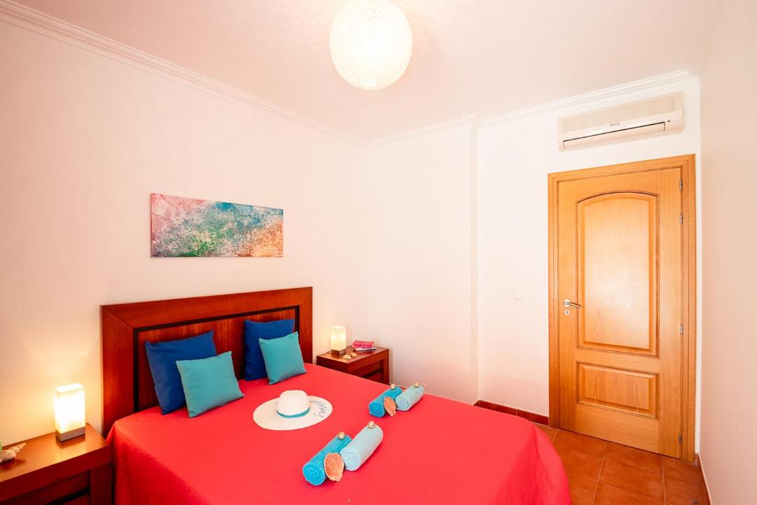 Photo of Bedroom in Correeira