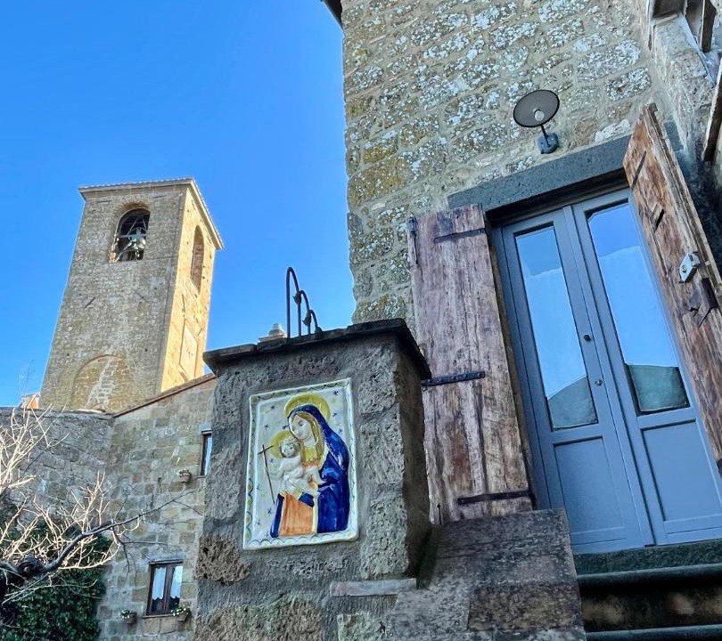 Photo of Others in Civita di Bagnoregio