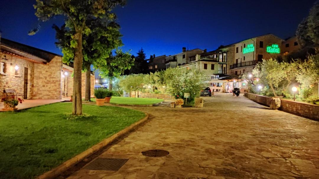 Photo of Others in Assisi