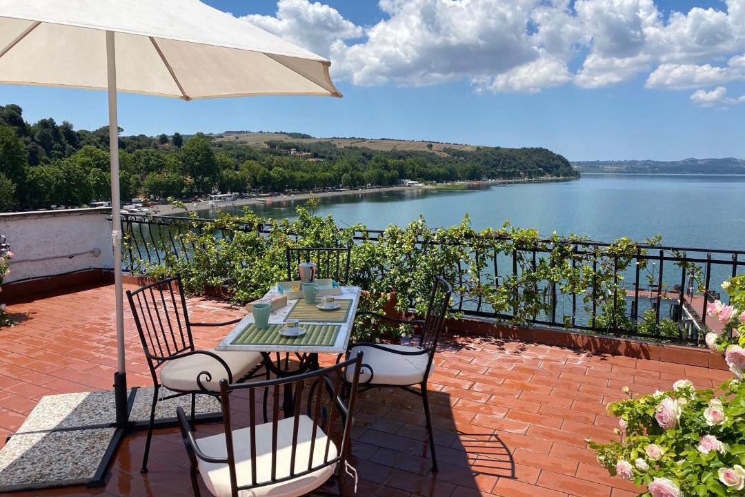Photo of Patio Balcony in Lake Bracciano