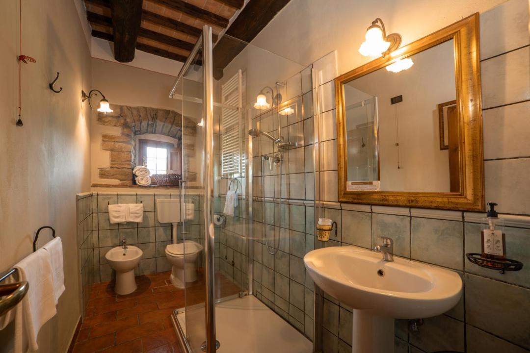 Photo of Bathroom in Cortona