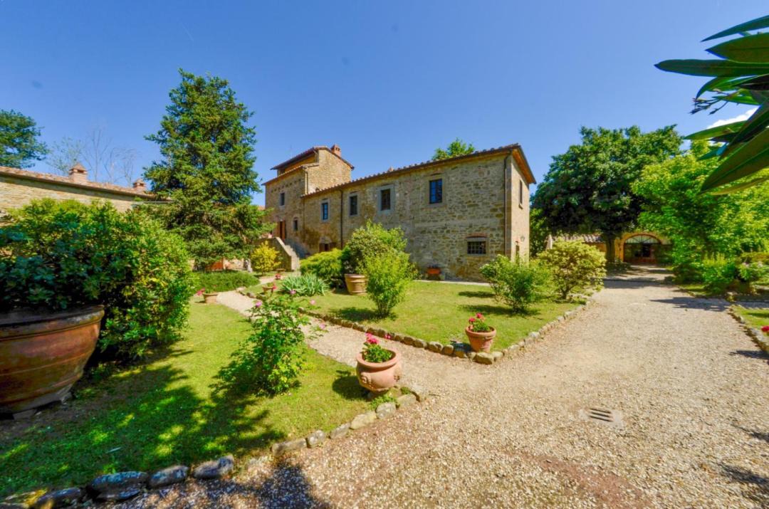 Photo of Buildings in San Pietro a Cegliolo