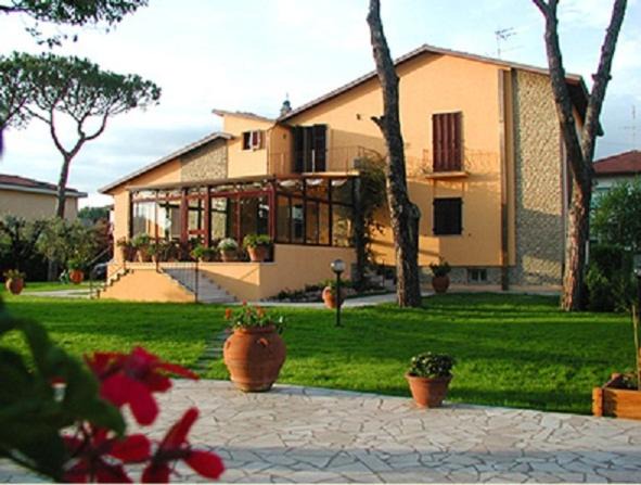 Photo of Others in Marina di Carrara