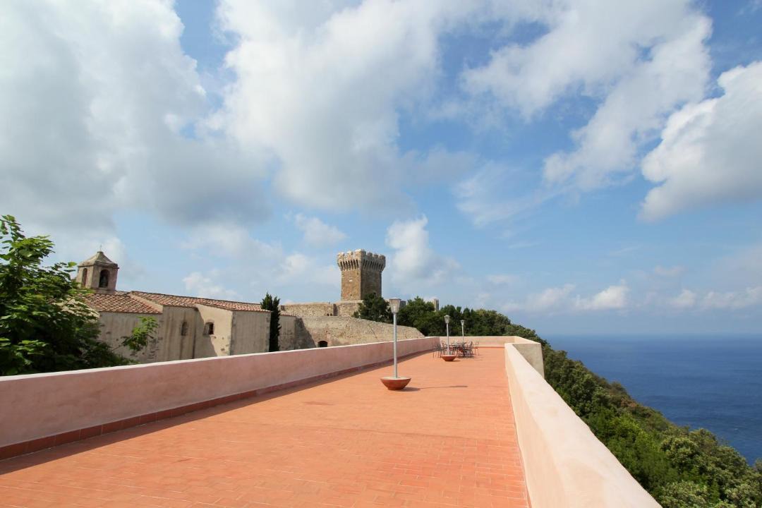 Photo of Others in Populonia