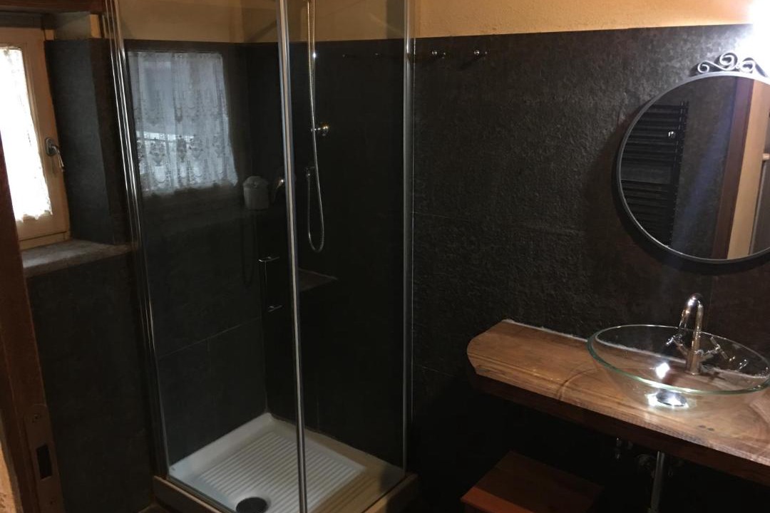 Photo of Bathroom in Piancastagnaio