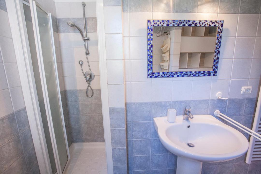 Photo of Bathroom in Portoferraio