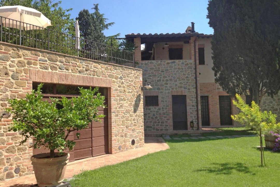 Photo of Buildings in Popoltaio-Schiacciato