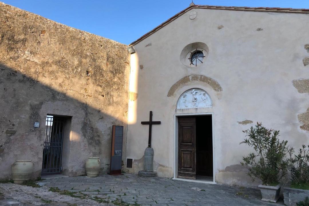 Photo of Others in Populonia