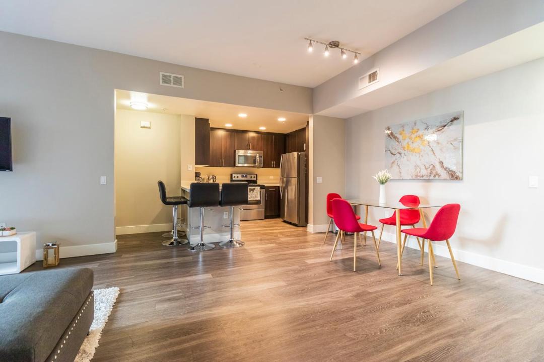 Photo of Livingroom in Mid-City