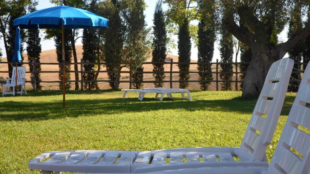 Photo of Others in Tuscania