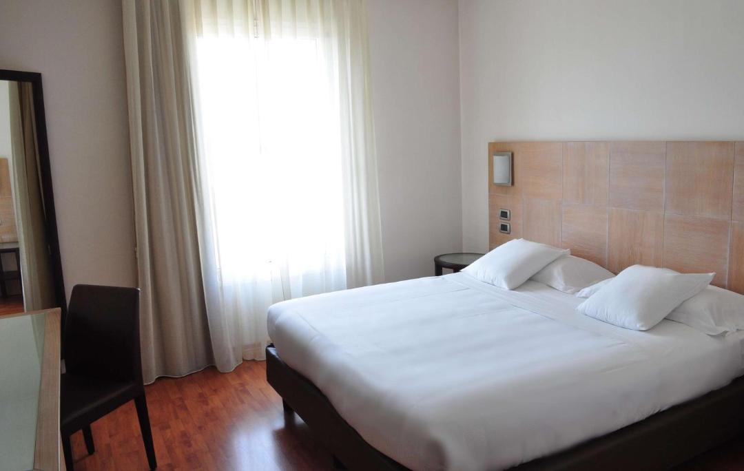 Photo of Bedroom in Forli