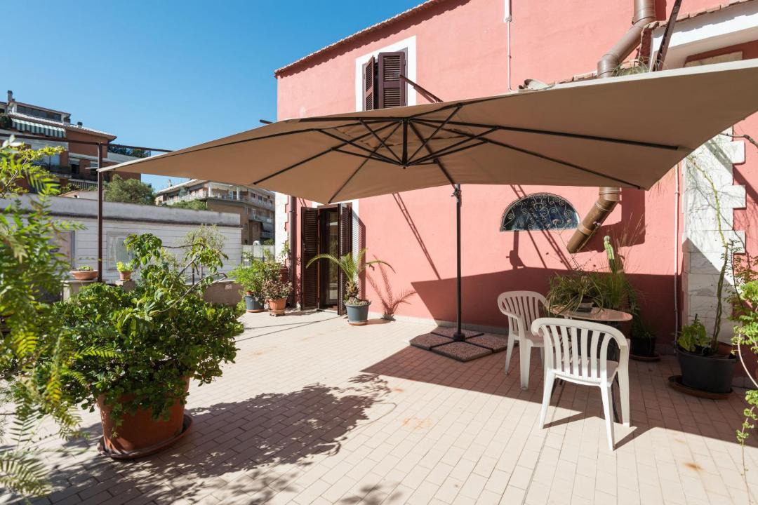 Photo of Patio Balcony in Quartiere XIII Aurelio