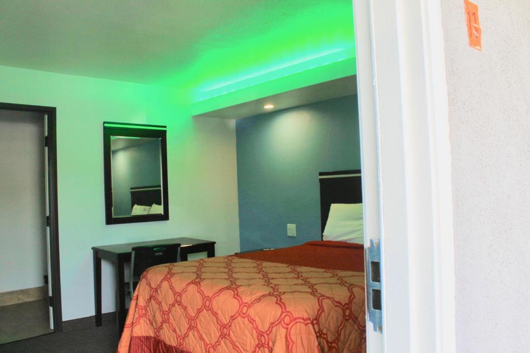 Photo of Bedroom in Harbor