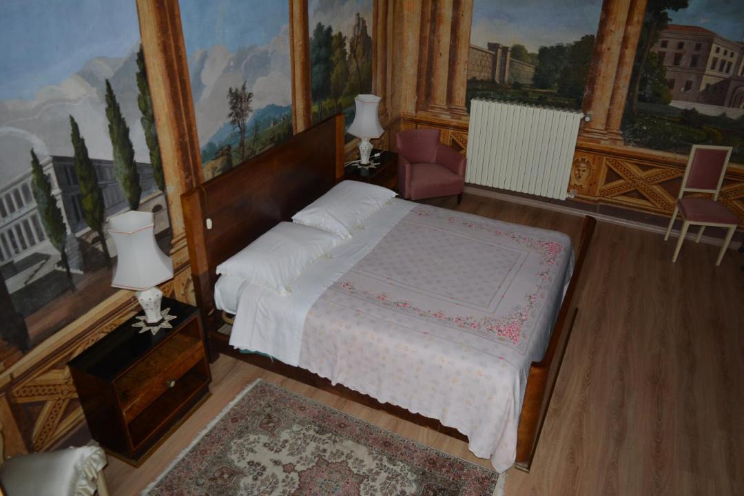 Photo of Others in Farnese