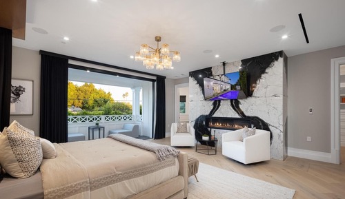 Luxury Villa, Multiple Beds, Pool Access, Pool View (Gardner Modern)