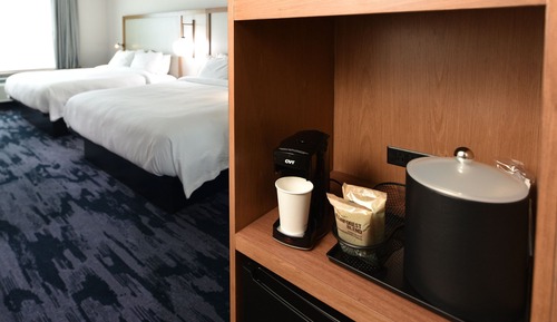 Room, Multiple Beds, Accessible Bathtub