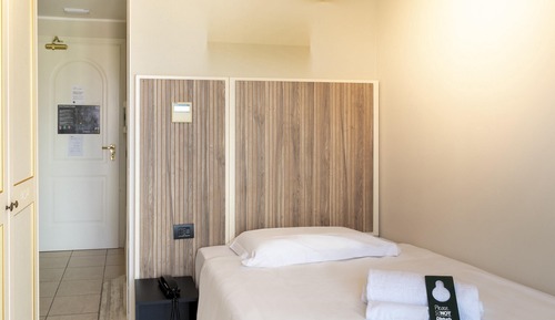 Standard Single Room, Non Smoking