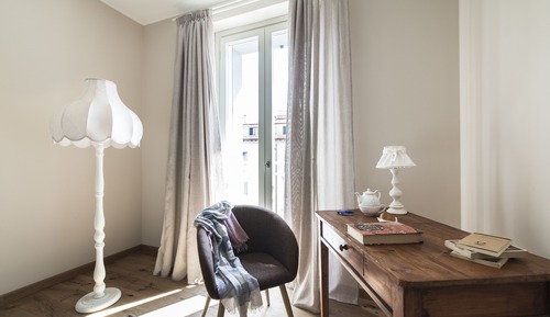 Suite, Canal View