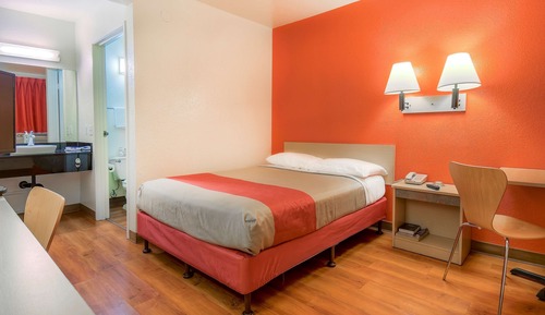 Standard Room, 1 Double Bed, Accessible, Non Smoking
