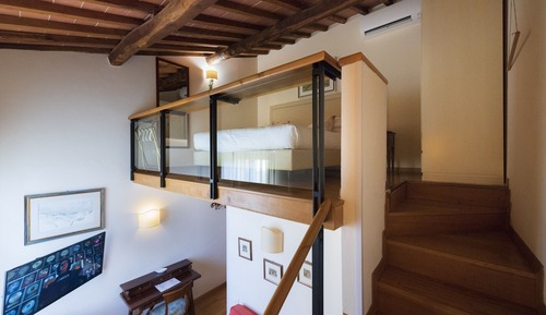 Classic Room (Split level - Annex building)